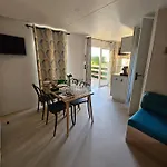 Parque de Campismo Le Dolium 4*