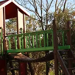 Le Dolium Parque de Campismo 4*
