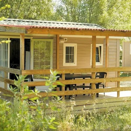 Camping Le Dolium Laudun