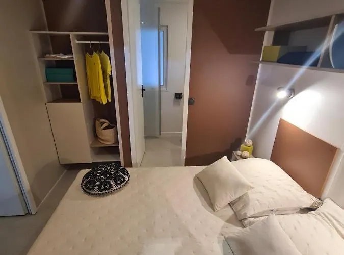 Le Dolium 4* Laudun