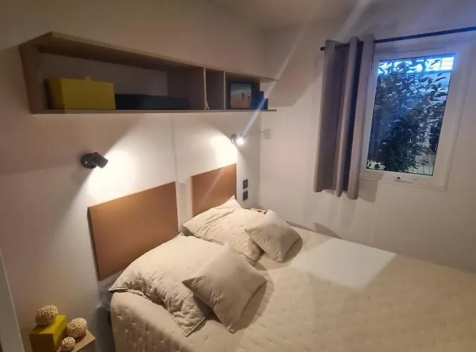 مكان تخييم Le Dolium Laudun